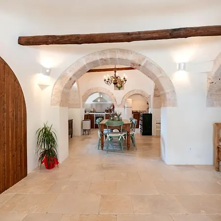 Villa Acres Itria 4